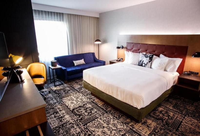 חדר דחוקס עם מיטת קינג, Rock Lititz