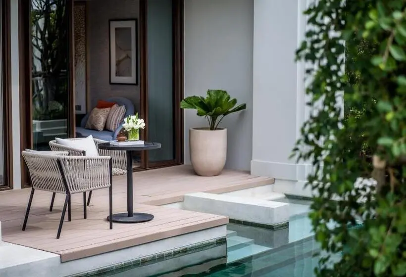 キングサイズベッドのクラシックルーム, Intercontinental Phuket Resort, An Ihg