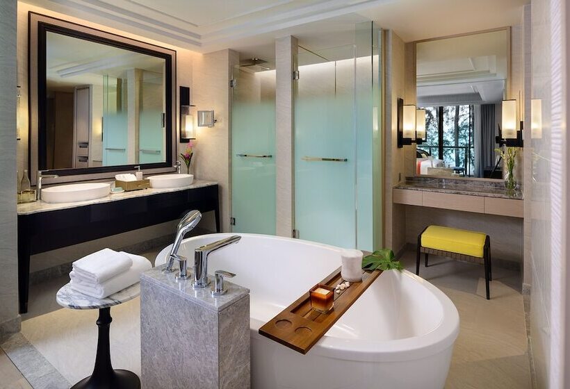 اتاق پرمیوم با چشم‌انداز دریا, Intercontinental Phuket Resort, An Ihg