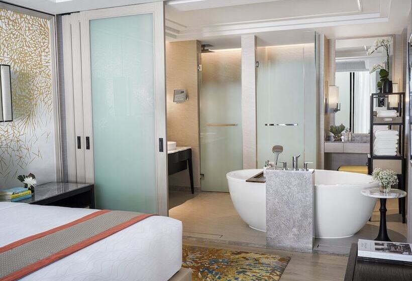 اتاق پرمیوم با چشم‌انداز دریا, Intercontinental Phuket Resort, An Ihg