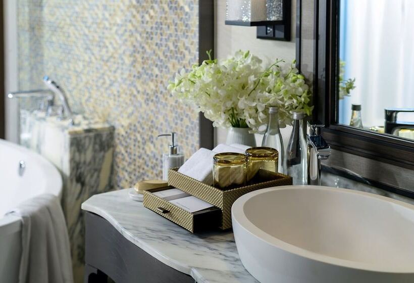 클래식 마운틴뷰 룸, Intercontinental Phuket Resort, An Ihg