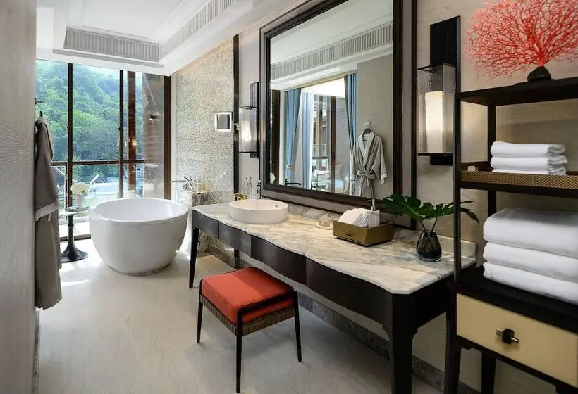 クラシックマウンテンビュールーム, Intercontinental Phuket Resort, An Ihg