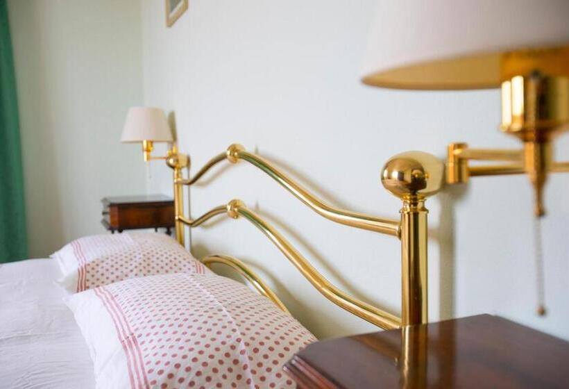 غرفة قياسية, Il Giardino Dei Frati