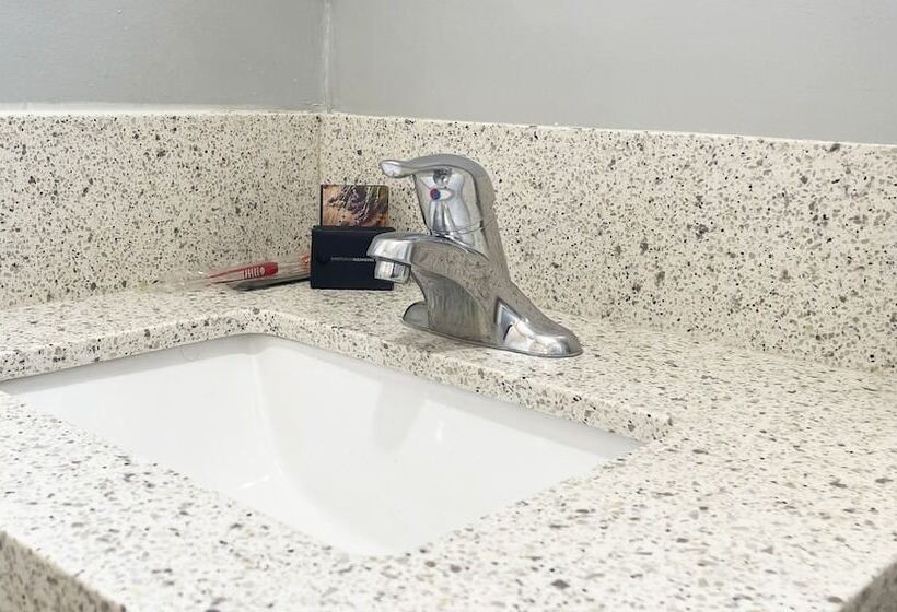 חדר דלוקס, Greenleaf Hotel Long Beach Convention Center