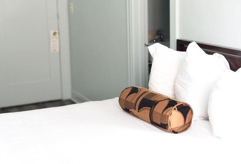 חדר דלוקס, Greenleaf Hotel Long Beach Convention Center