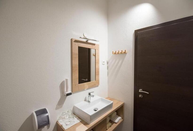 اتاق خانوادگی, Guesthouse Stari Mayr