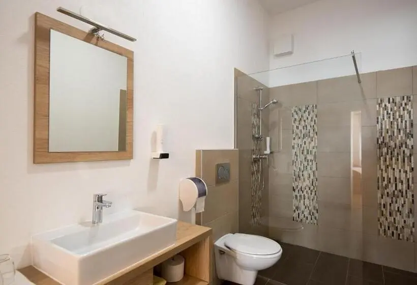 اتاق استاندارد, Guesthouse Stari Mayr