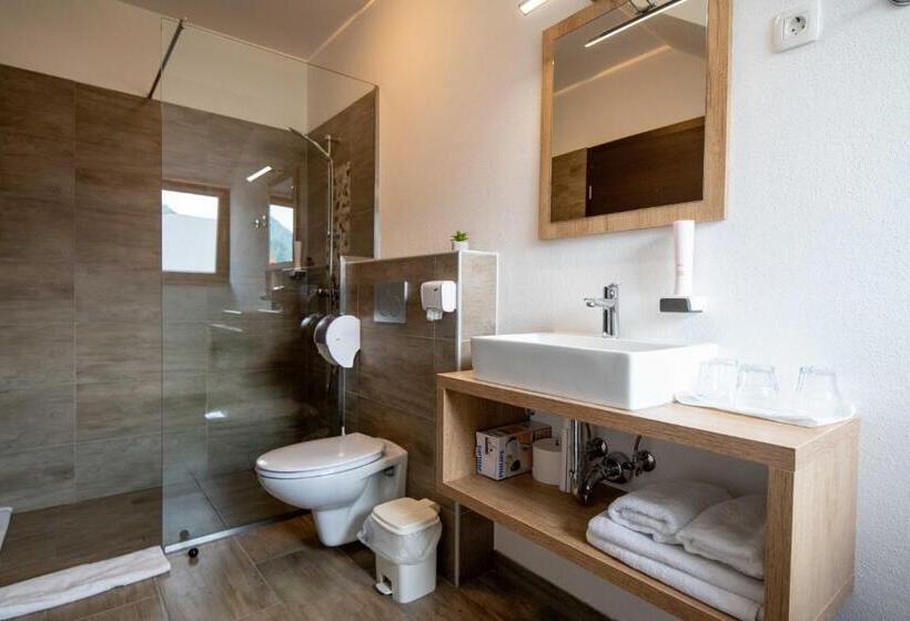 اتاق استاندارد با چشمانداز کوهستان, Guesthouse Stari Mayr