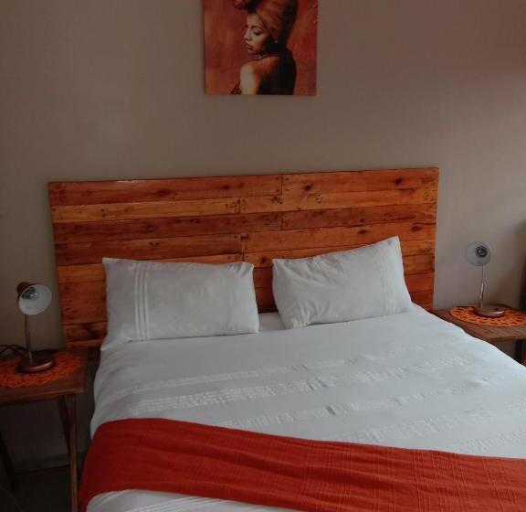 غرفة قياسية, Tap S Home Away From Home