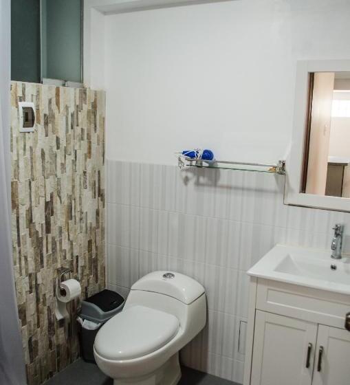 דירת שלושה חדרים, Mayte Apartment