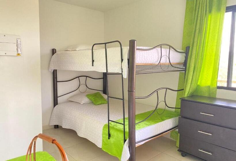 חדר משפחתי, Hv Sueño Real Tatacoa