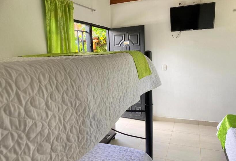 חדר משפחתי דלוקס, Hv Sueño Real Tatacoa