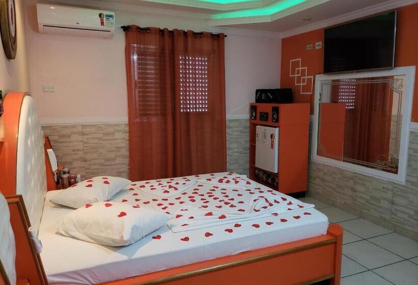 スーペリアスタジオ, Motel Mont Blanc Gru