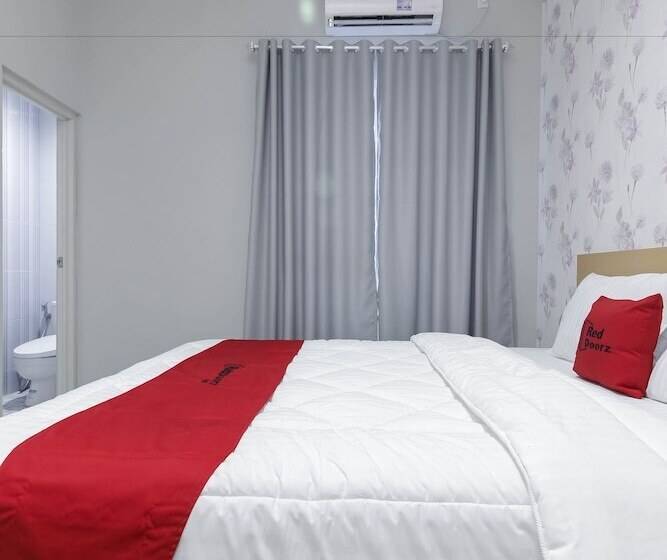 スタンダードルーム, Reddoorz Syariah Near Metropolitan Mall Bekasi
