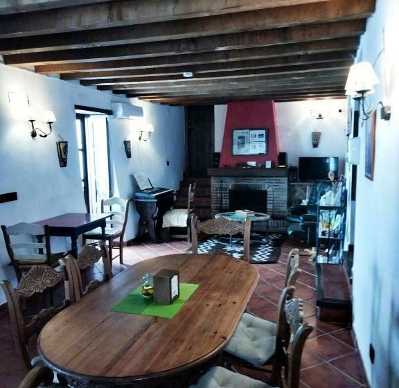 テラス付きジュニアスイート, B&b The Lost Village El Acebuchal