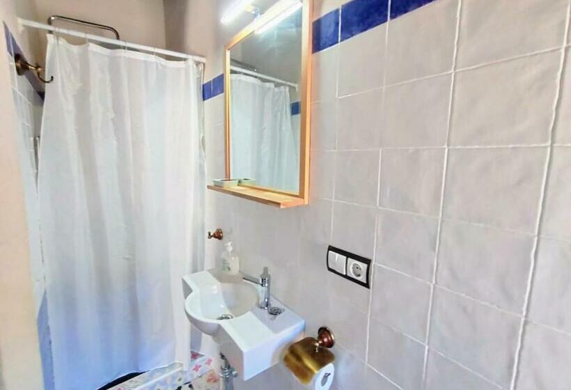 スタンダードルーム, B&b The Lost Village El Acebuchal