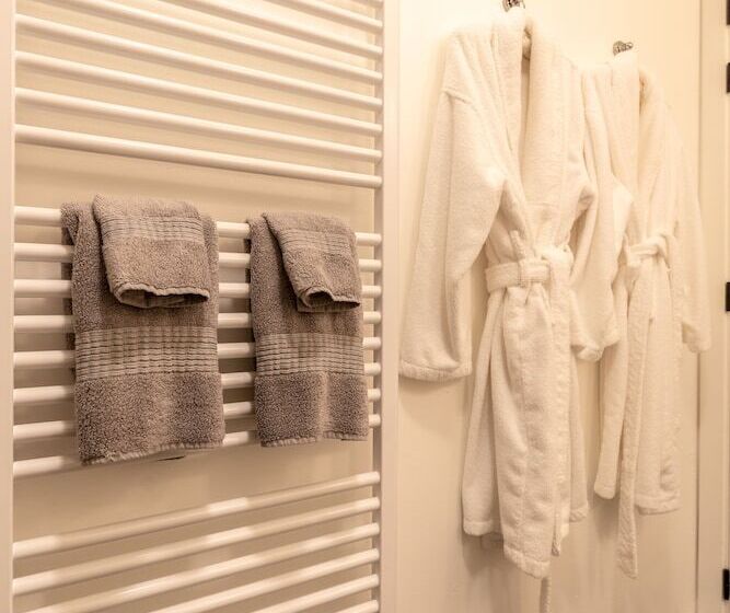 スタンダードルーム, B&b Woods And Wine