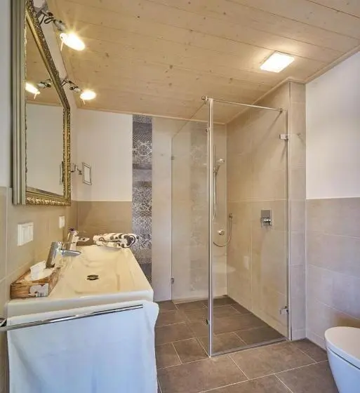 テラス付き１ベッドルームアパートメント, Alb Appartements