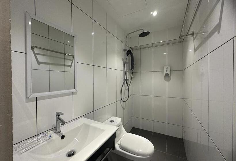 Eenvoudige Driepersoonskamer, Monaco Hotel Cyberjaya