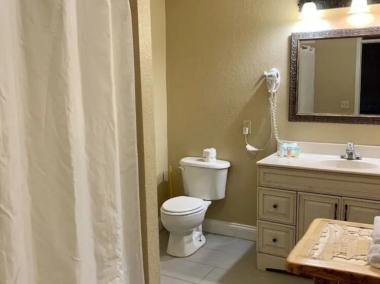 スイート（家族用）, Riverchase Lodge