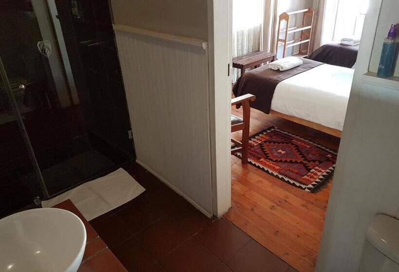 غرفة قياسية, Crane Cottage