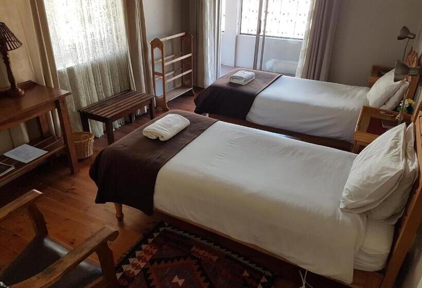 غرفة قياسية, Crane Cottage