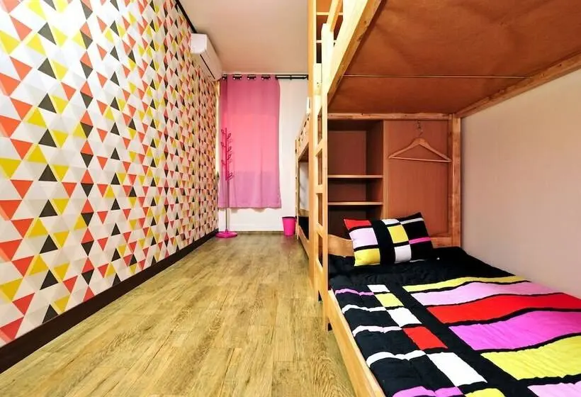 スタンダードトリプルルーム, Jarasum Guest House
