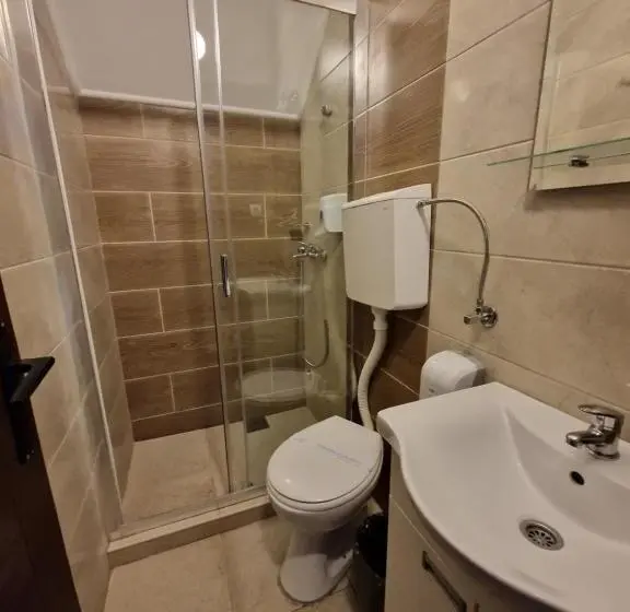 اتاق استاندارد, Sobe Astonia