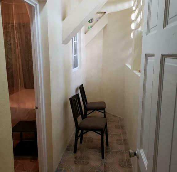 اتاق استاندارد با چشمانداز دریا, Viva Violas