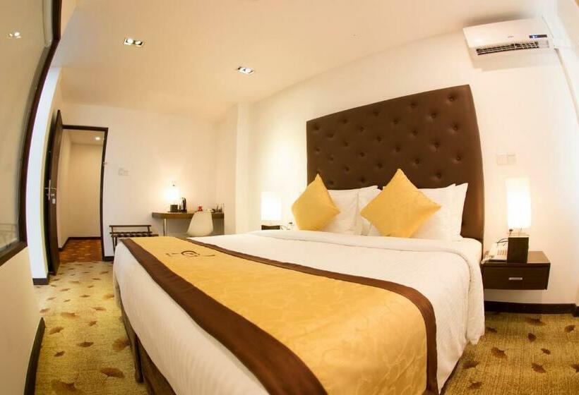 디럭스 룸, City Hotel Colombo 02