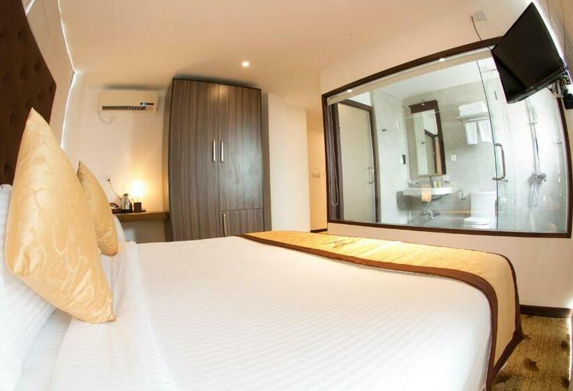 디럭스 룸, City Hotel Colombo 02