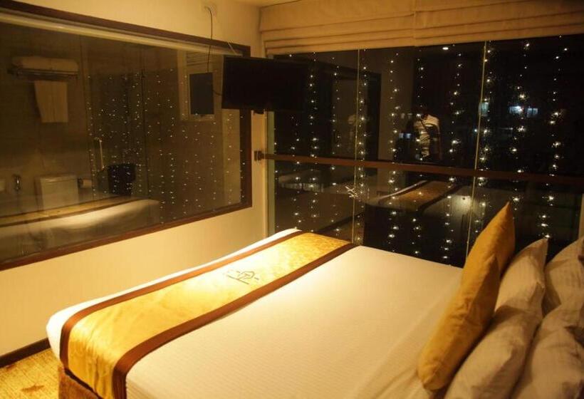 디럭스 룸, City Hotel Colombo 02