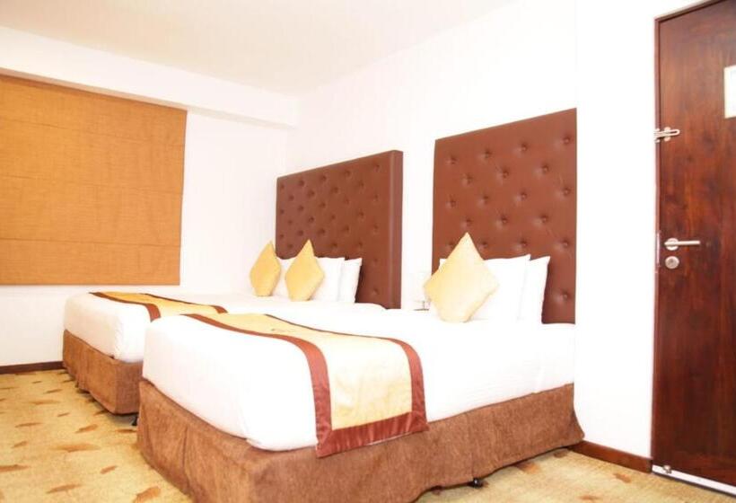 Семейный Номер, City Hotel Colombo 02