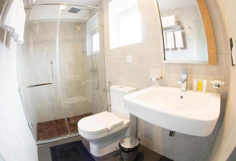 패밀리 룸, City Hotel Colombo 02