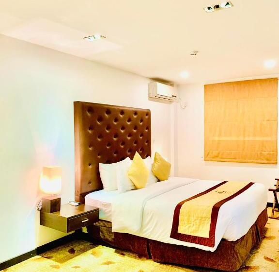 디럭스 룸, City Hotel Colombo 02