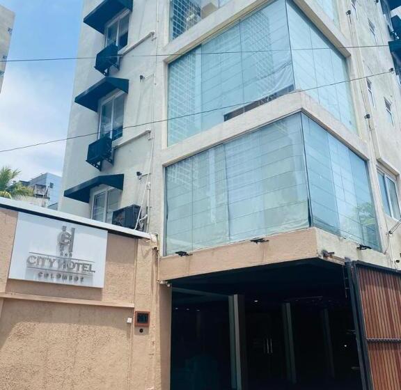 패밀리 룸, City Hotel Colombo 02