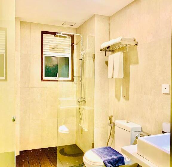 패밀리 룸, City Hotel Colombo 02