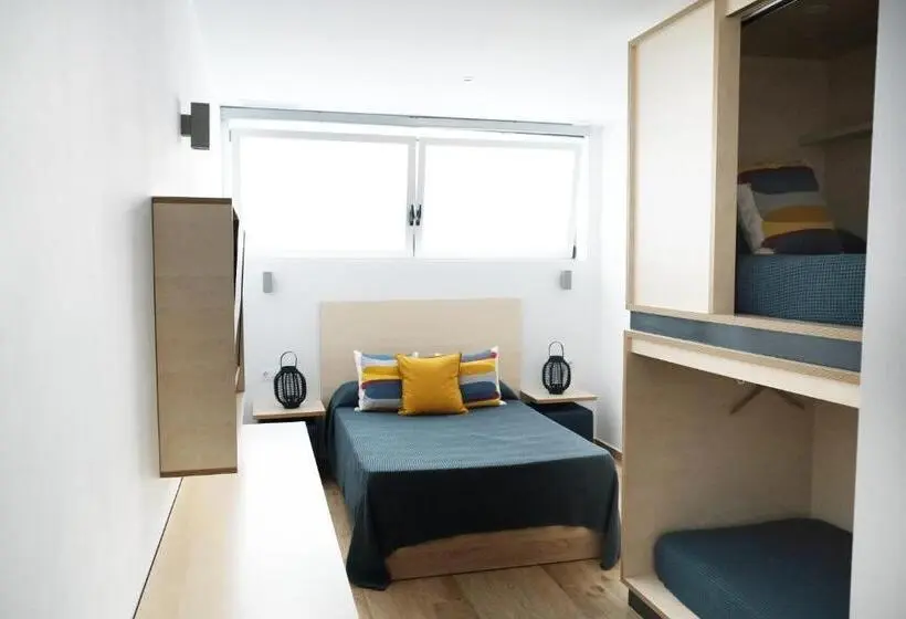 Superior Interior Room, Take Surf Hostel Conil