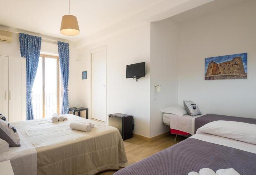 غرفة قياسية رباعية مطلة على البحر, Elios Tao