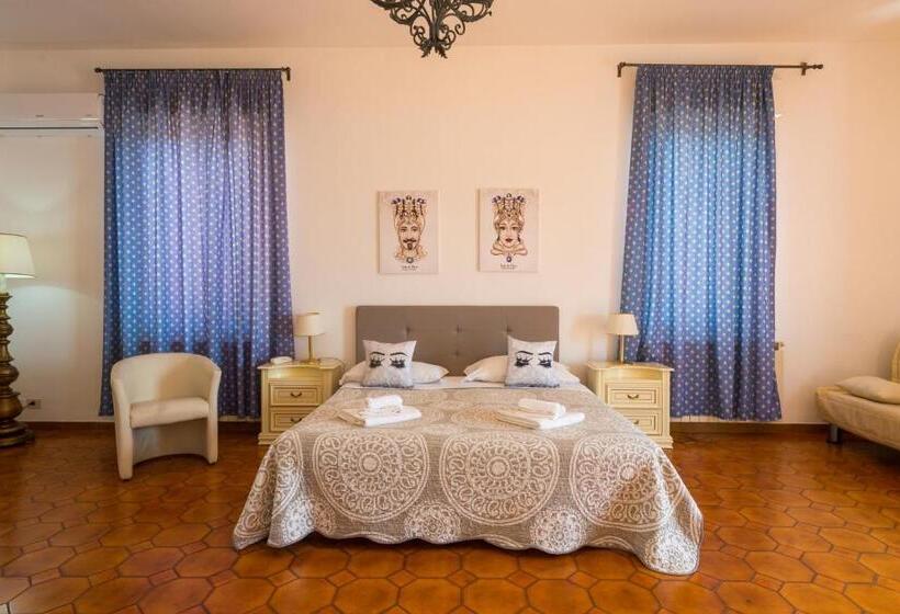 جناح سوبيريور مطل علي البحر, Elios Tao