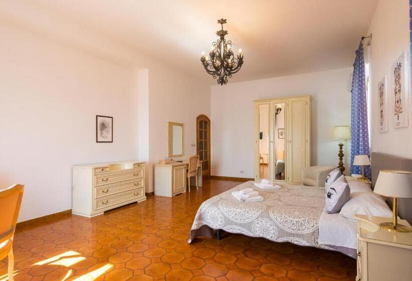 جناح سوبيريور مطل علي البحر, Elios Tao