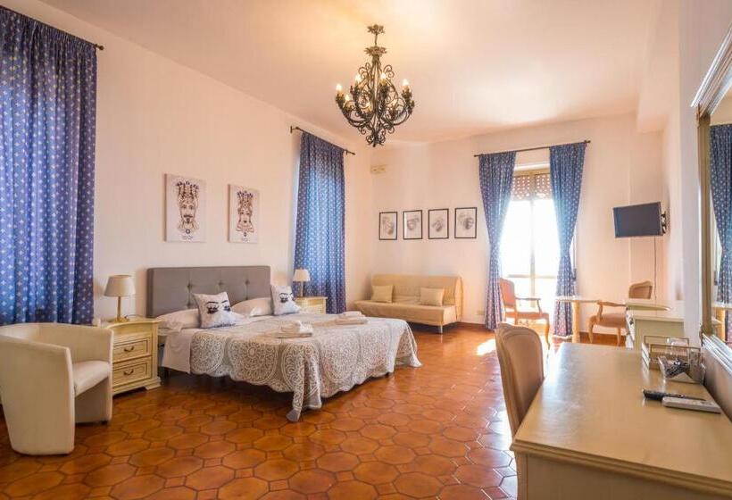 جناح سوبيريور مطل علي البحر, Elios Tao