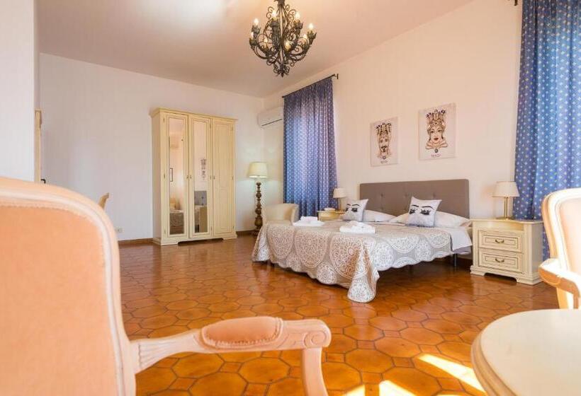 جناح سوبيريور مطل علي البحر, Elios Tao