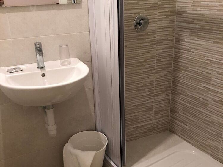 غرفة قياسية, Elios Tao