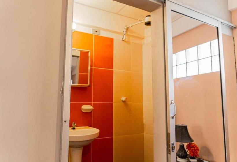 سوییت خانوادگی, Residencial Velia & Victoria