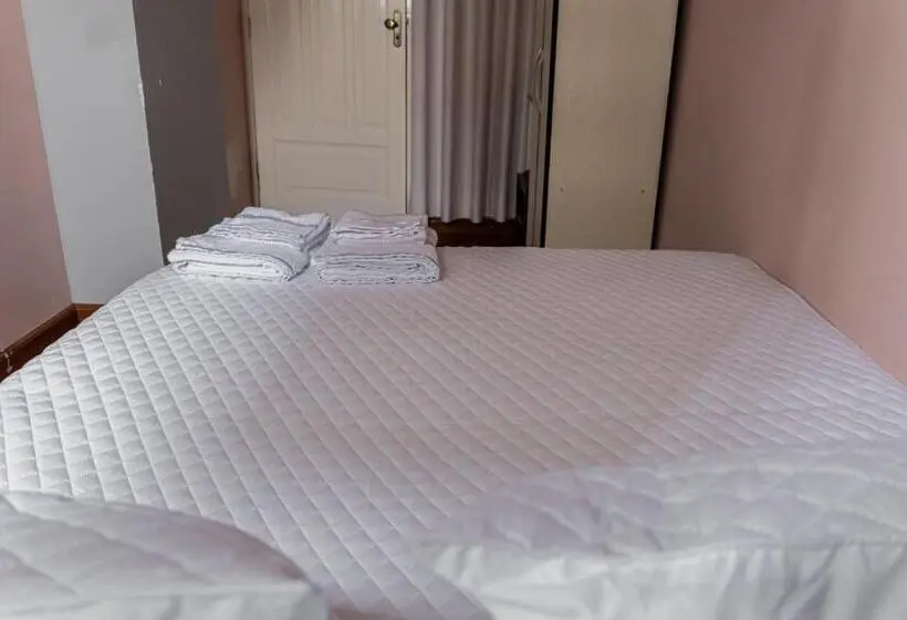 اتاق استاندارد یک نفره, Residencial Velia & Victoria