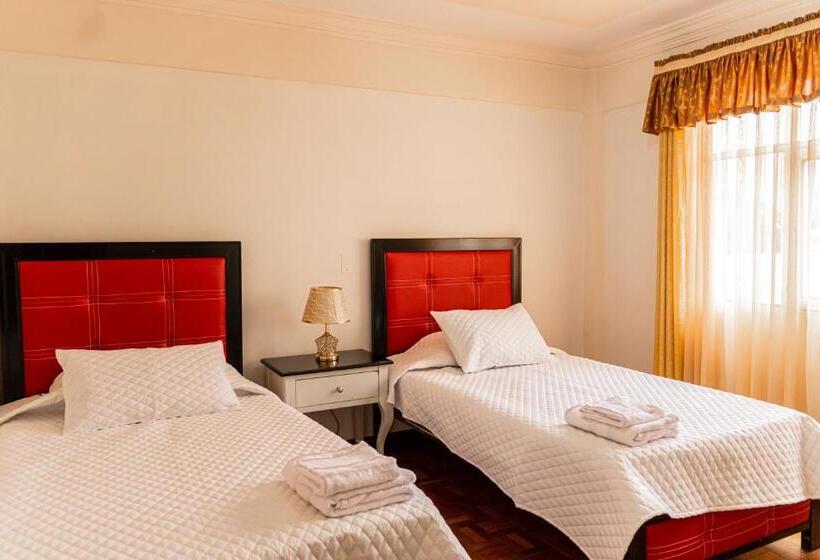 اتاق استاندارد چهار تخته, Residencial Velia & Victoria