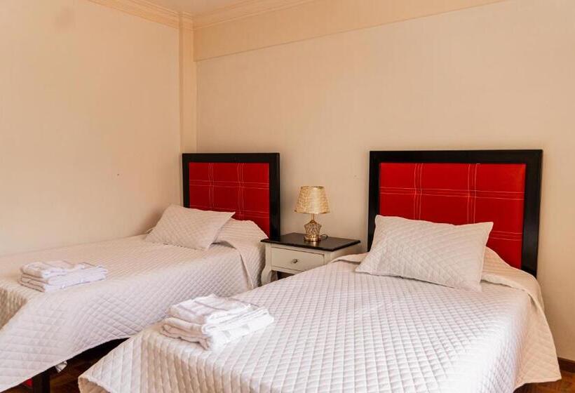 اتاق استاندارد چهار تخته, Residencial Velia & Victoria