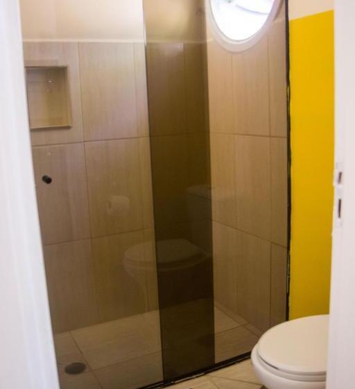 סוויטה דלוקס, The House Plaza