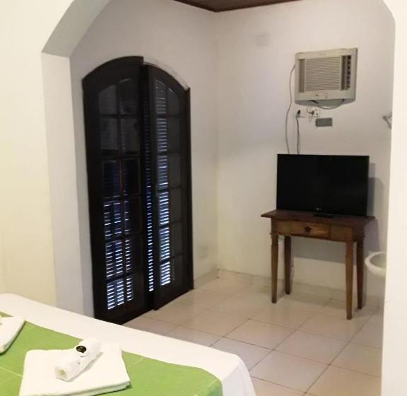 סוויטת ג'וניור דלוקס, The House Plaza